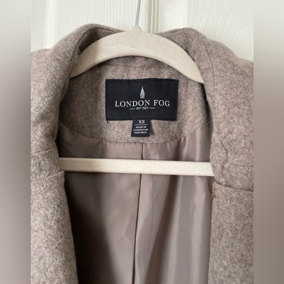 London Fog Women's Taupe Coat size xs - Picture 3 of 10
